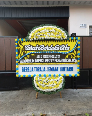 Papan Bunga Duka di Permanti
